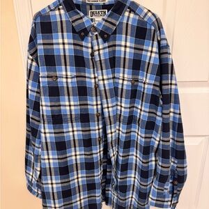 Duluth Trading Co Blue and White Plaid Flannel